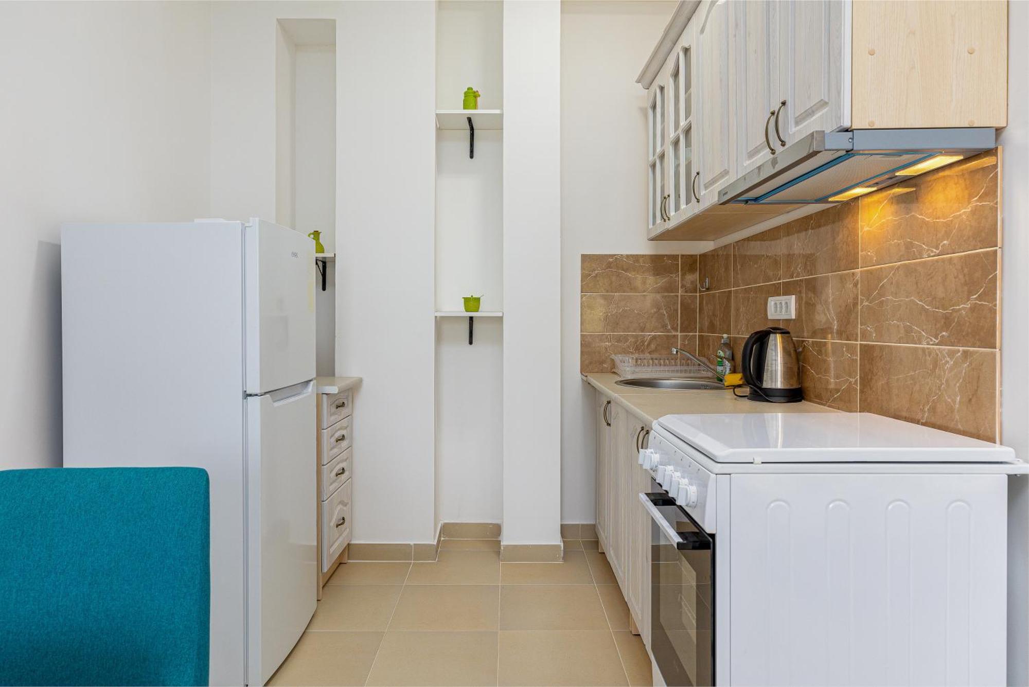 Apartments Lustica Radovici Rom bilde